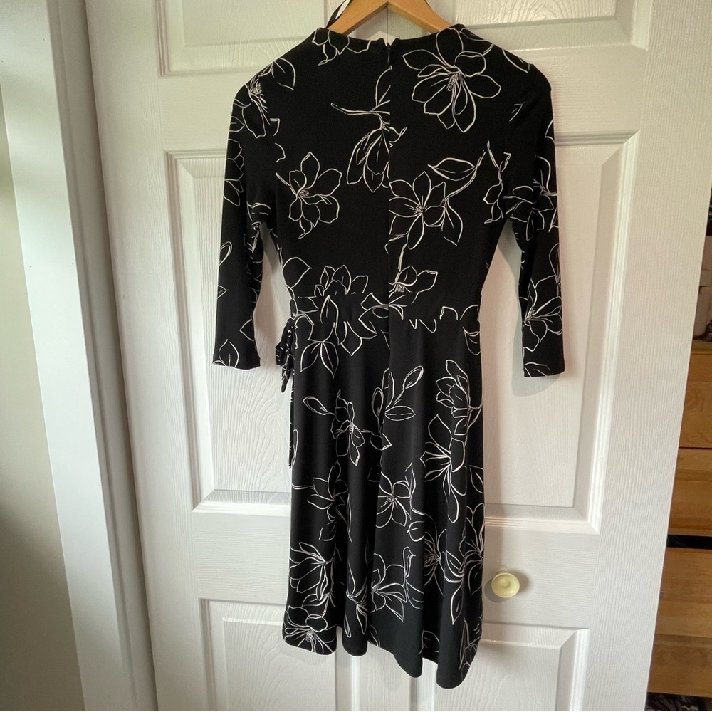 Le Château XS Elegant Lined Dress - Picture 6 of 9